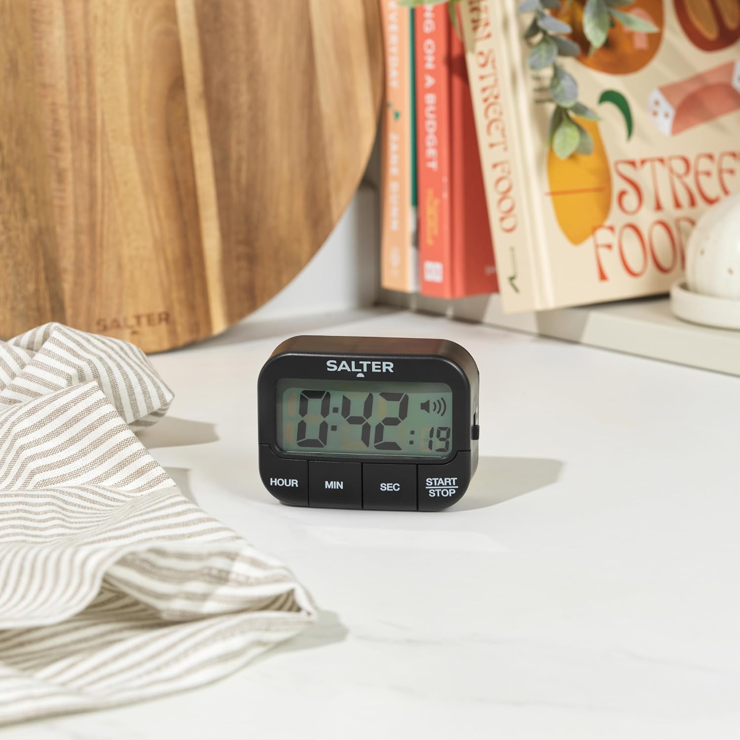 Salter 355 BKXCDU Digital Kitchen Timer - LCD Display, Loud Clock Timer, Magnetic Cooking Stopwatch, Self Standing, Count Up Or Down,19 Hours 59 Minutes and 59 Seconds, Memory Function, Large Buttons - Image 7